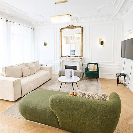 Champs Elysees!Montaigne, New Luxurious 6Pers Flat Paris Eksteriør billede